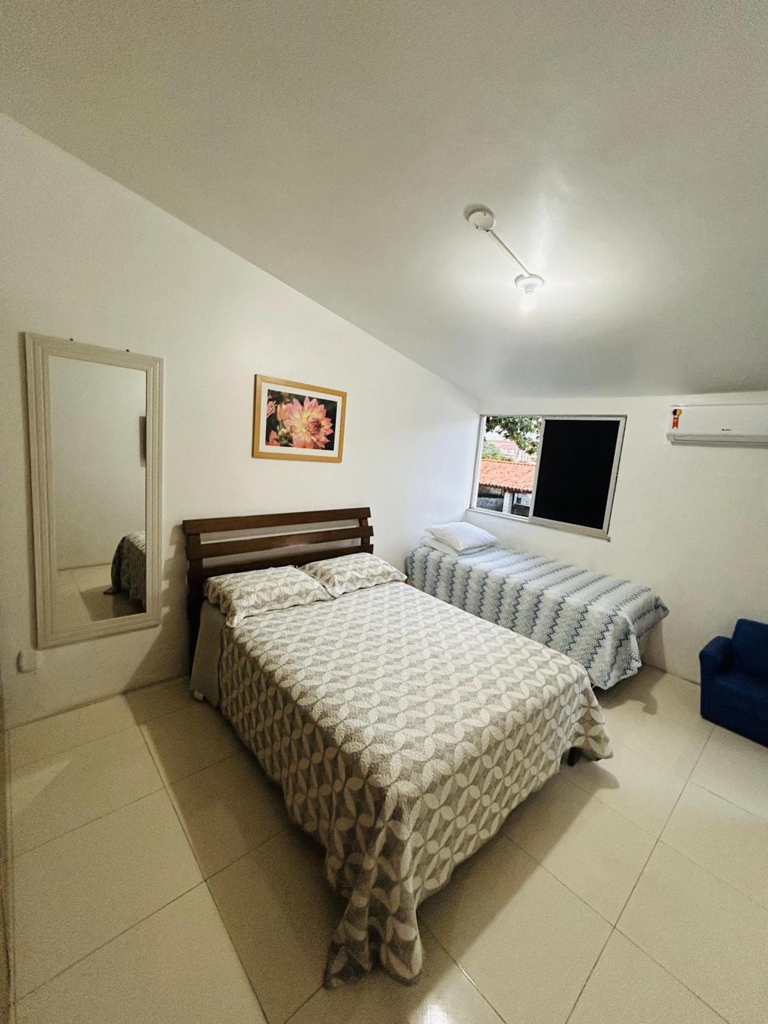 Casa 4/4, Cond. Fechado Com Piscina-150M2 Villa Salvador Eksteriør billede
